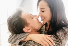 7+ Signs A Woman Has Not Made Love For A Long Time